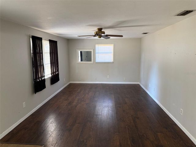 4404 ARECA PALM DRIVE, Zephyrhills, FL 33541