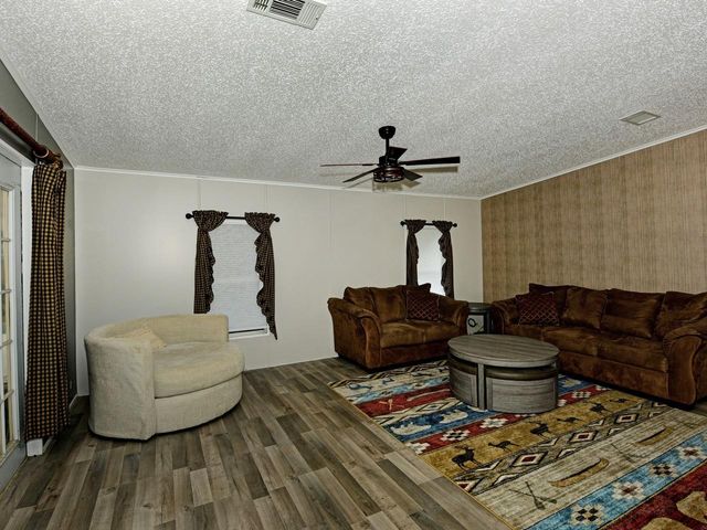 3389 Lake Overlook Place, Lake Worth, FL 33462