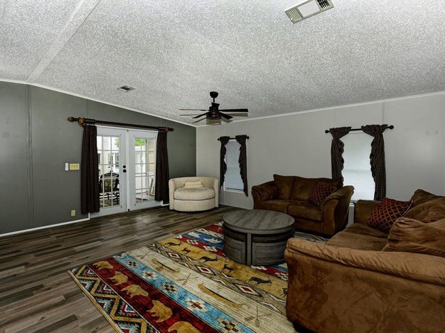 3389 Lake Overlook Place, Lake Worth, FL 33462