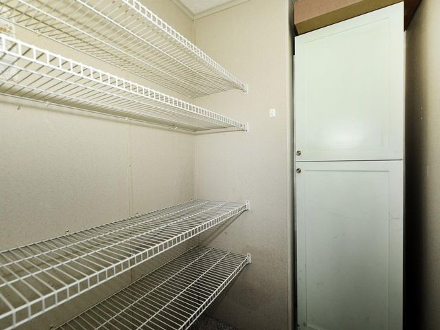 3389 Lake Overlook Place, Lake Worth, FL 33462