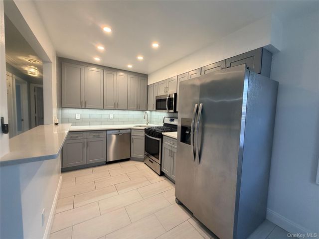 94 Lucille Avenue, Elmont, NY 11003