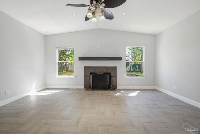 1225 Fretz St, Pensacola, FL 32534