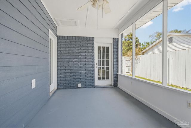 1225 Fretz St, Pensacola, FL 32534