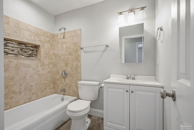 1225 Fretz St, Pensacola, FL 32534