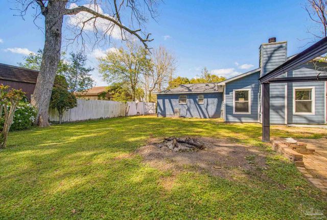 1225 Fretz St, Pensacola, FL 32534