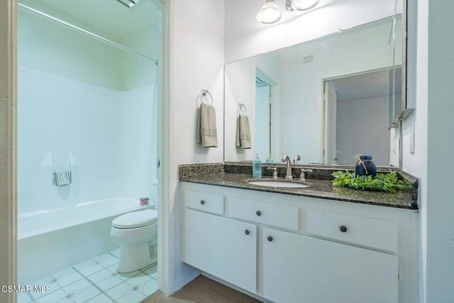 11645 Montana Avenue 318, Los Angeles, CA 90049