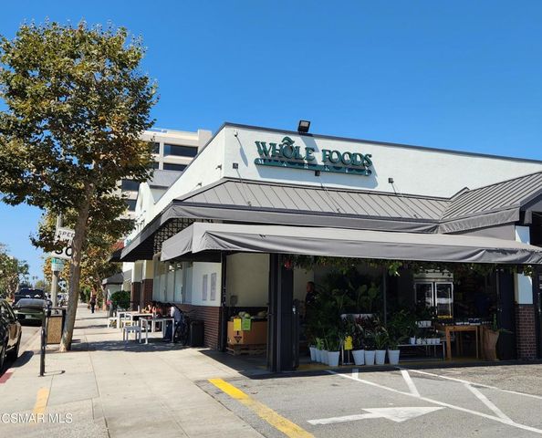 11645 Montana Avenue 318, Los Angeles, CA 90049