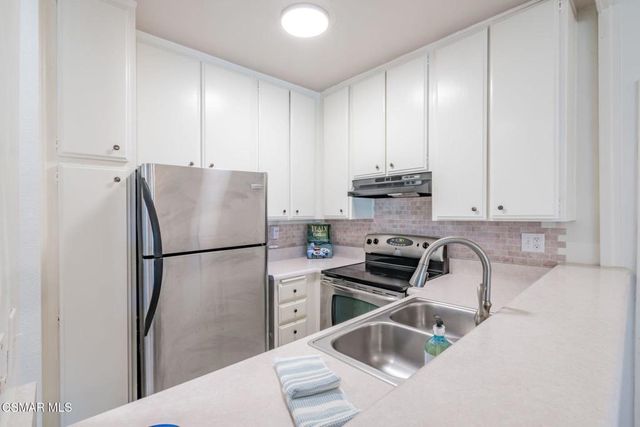 11645 Montana Avenue 318, Los Angeles, CA 90049