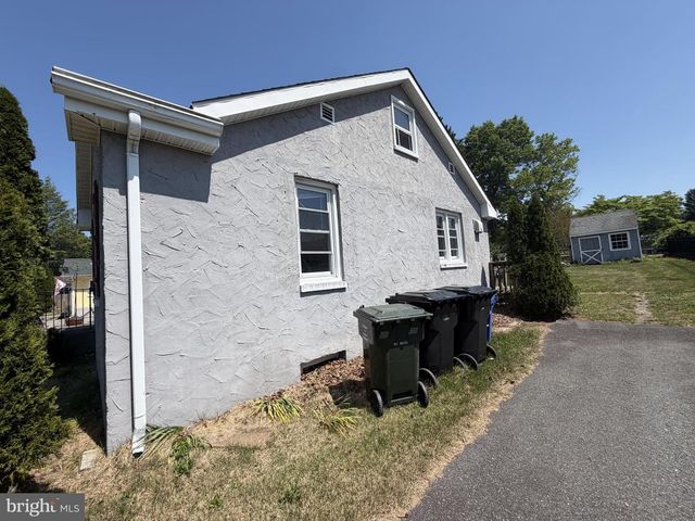880 E ATLANTIC AVE, Sewell, NJ 08080