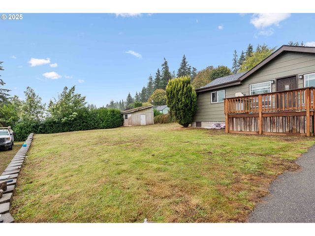 93660 MCKENNA Ln, Coos Bay, OR 97420