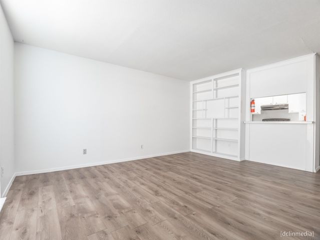 4645 Wild Indigo Street 382, Houston, TX 77027