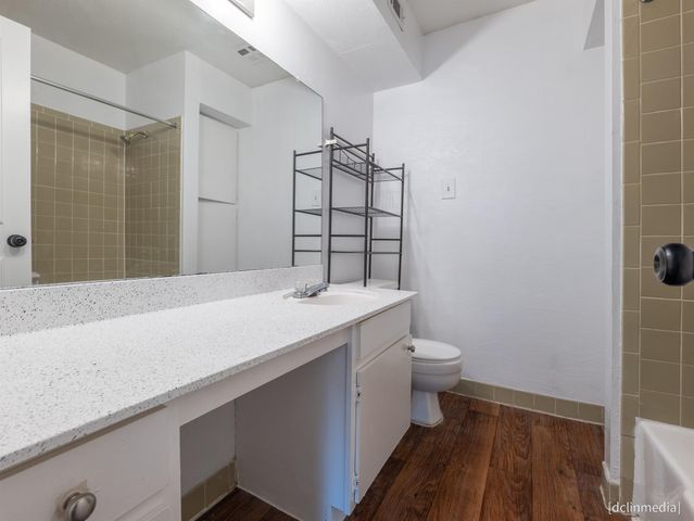 4645 Wild Indigo Street 382, Houston, TX 77027