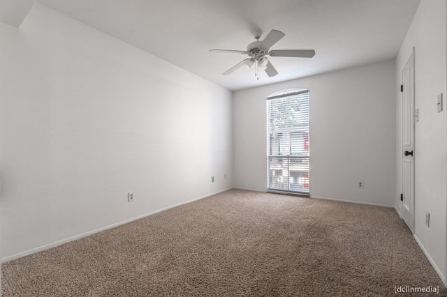 4645 Wild Indigo Street 382, Houston, TX 77027