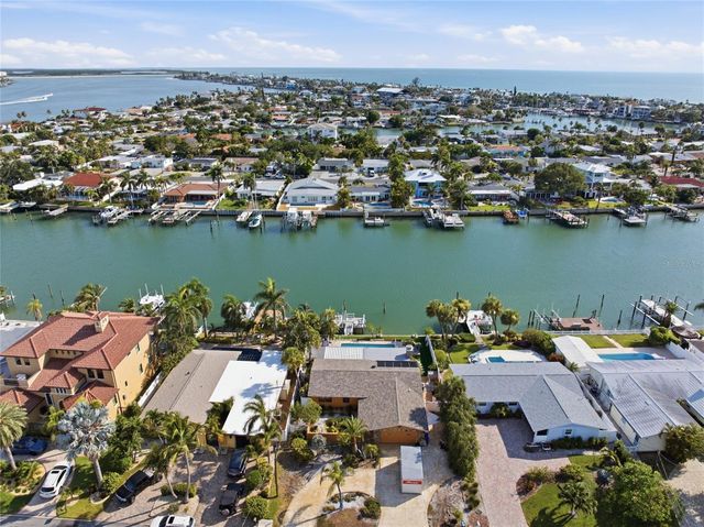 412 HERMOSITA DRIVE, St Petersburg, FL 33706