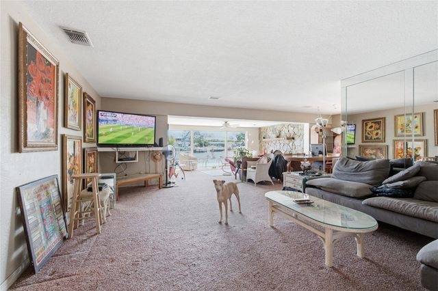 412 HERMOSITA DRIVE, St Petersburg, FL 33706
