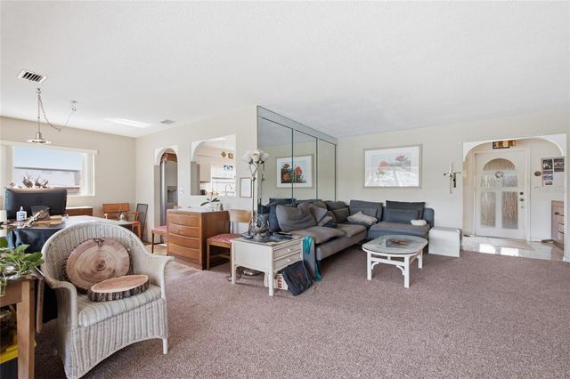 412 HERMOSITA DRIVE, St Petersburg, FL 33706