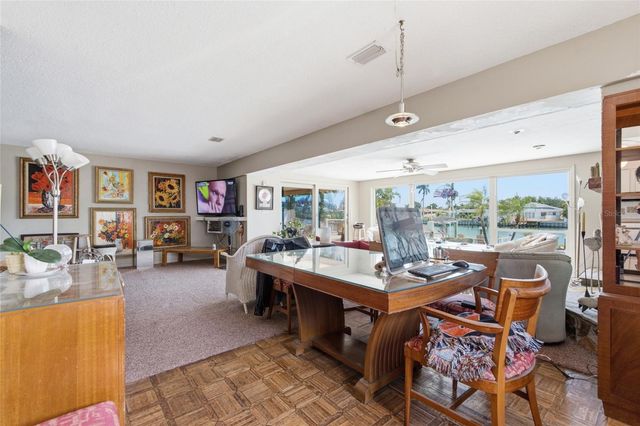 412 HERMOSITA DRIVE, St Petersburg, FL 33706