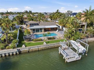 412 HERMOSITA DRIVE, St Petersburg, FL 33706