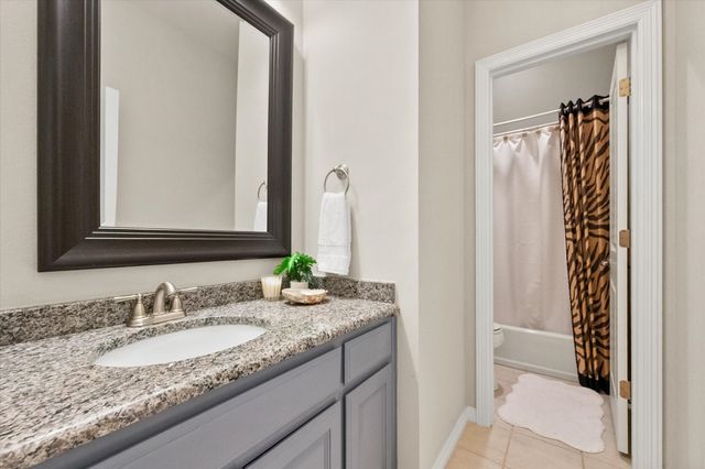 2111 Castle View Road, Mansfield, TX 76063
