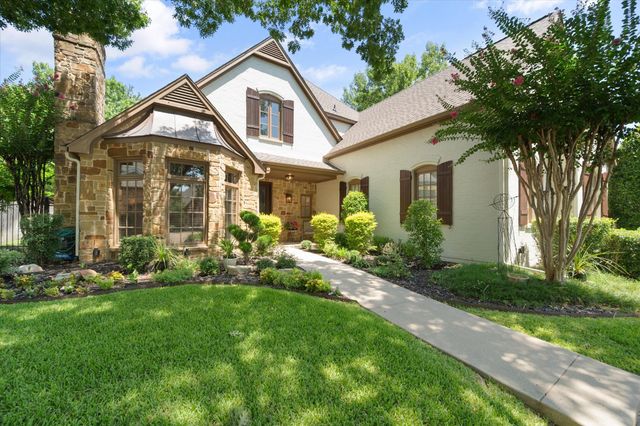 2111 Castle View Road, Mansfield, TX 76063