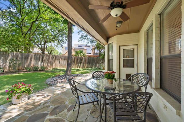 2111 Castle View Road, Mansfield, TX 76063