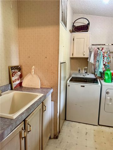 160 Sarah Drive, Brunswick, GA 31525