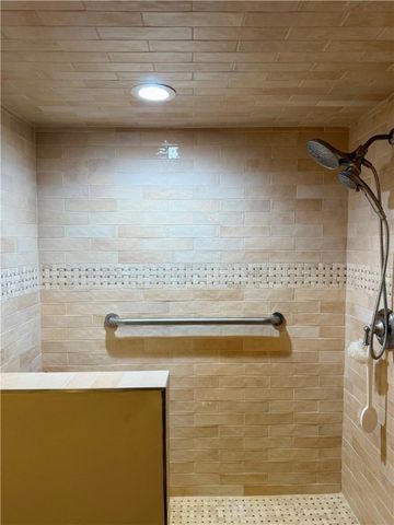 160 Sarah Drive, Brunswick, GA 31525