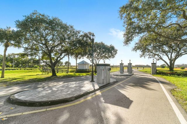 2541 SW Trailside Path, Stuart, FL 34997