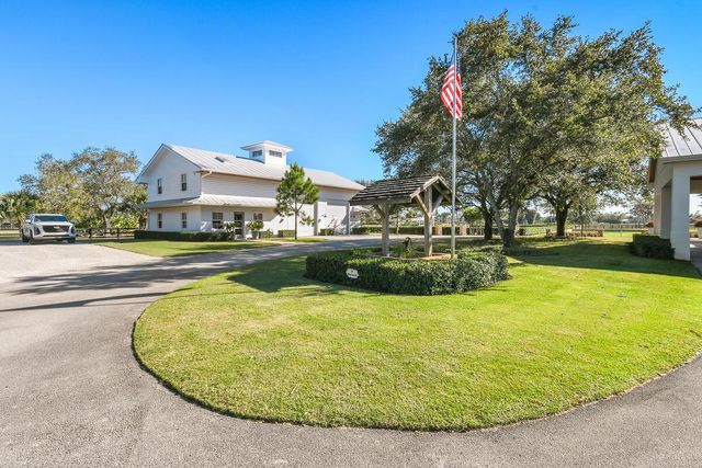 2541 SW Trailside Path, Stuart, FL 34997