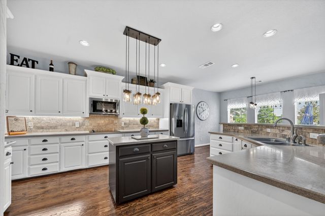 3718 Quail Hollow Street, Celina, TX 75009