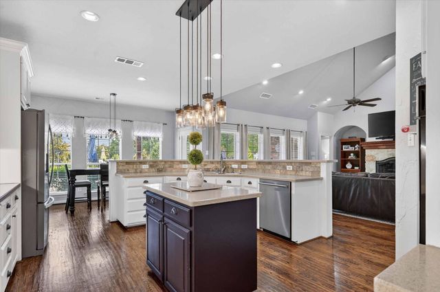 3718 Quail Hollow Street, Celina, TX 75009