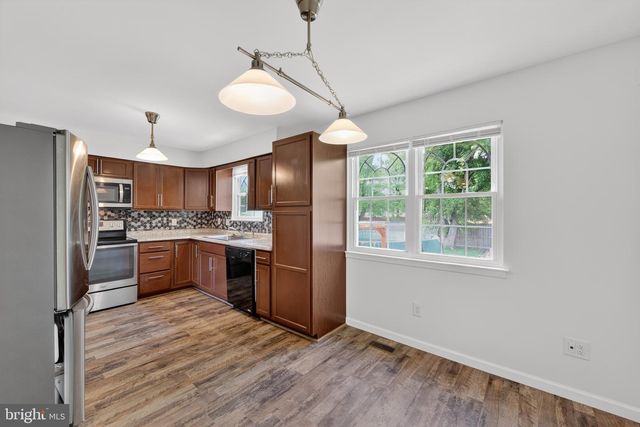 6 WICHESS WAY, Newark, DE 19702