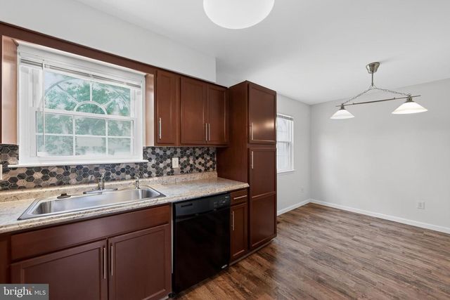 6 WICHESS WAY, Newark, DE 19702