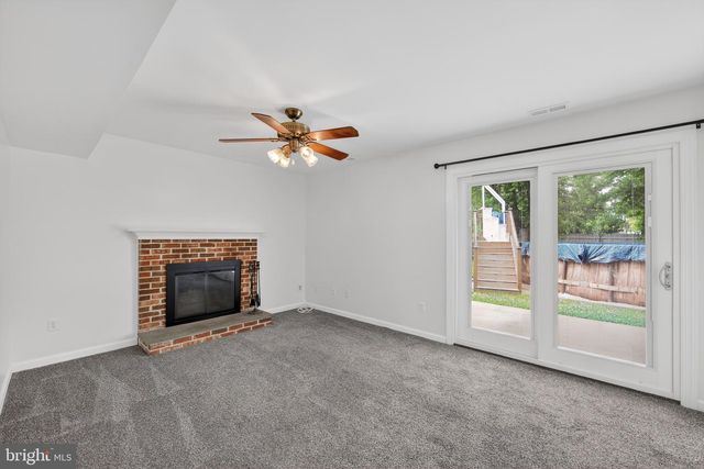 6 WICHESS WAY, Newark, DE 19702