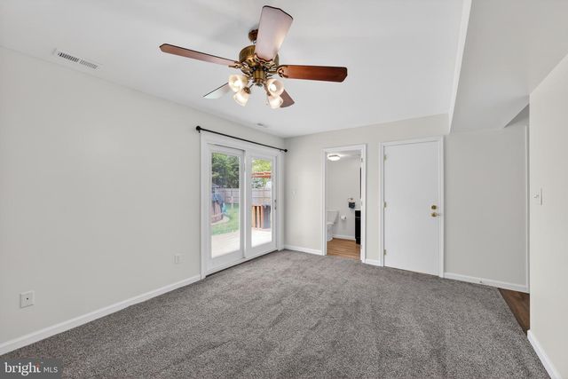 6 WICHESS WAY, Newark, DE 19702