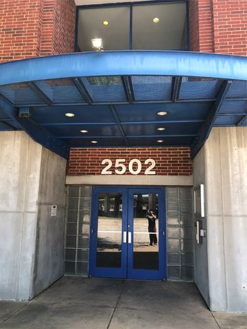 2502 Live Oak Street 203, Dallas, TX 75204