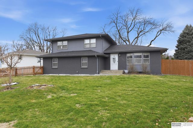 5306 S 105th Street, Omaha, NE 68127