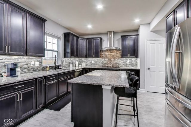 9986 Gallop Lane, Fishers, IN 46040