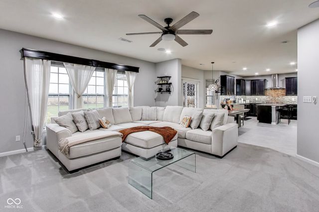 9986 Gallop Lane, Fishers, IN 46040