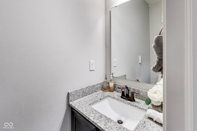 9986 Gallop Lane, Fishers, IN 46040