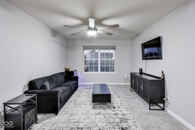 9986 Gallop Lane, Fishers, IN 46040