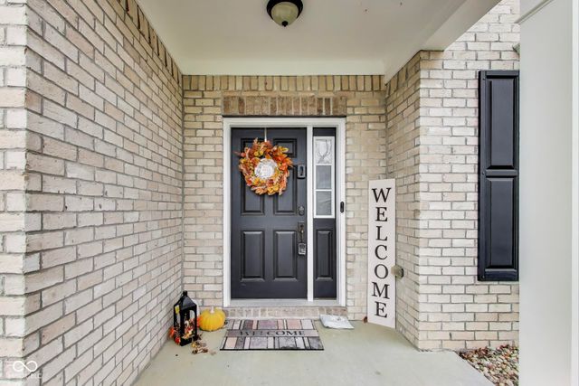 9986 Gallop Lane, Fishers, IN 46040