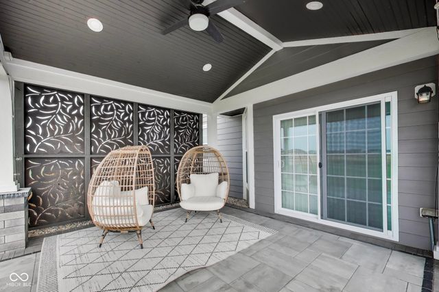 9986 Gallop Lane, Fishers, IN 46040