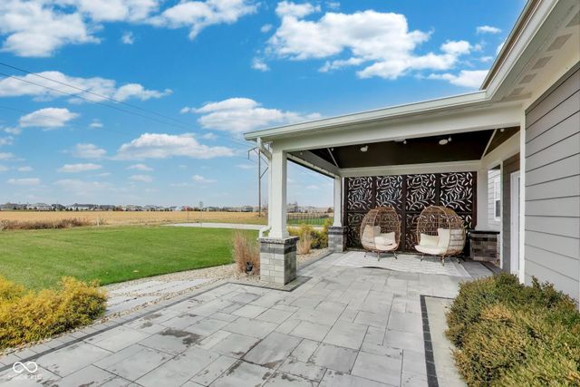 9986 Gallop Lane, Fishers, IN 46040