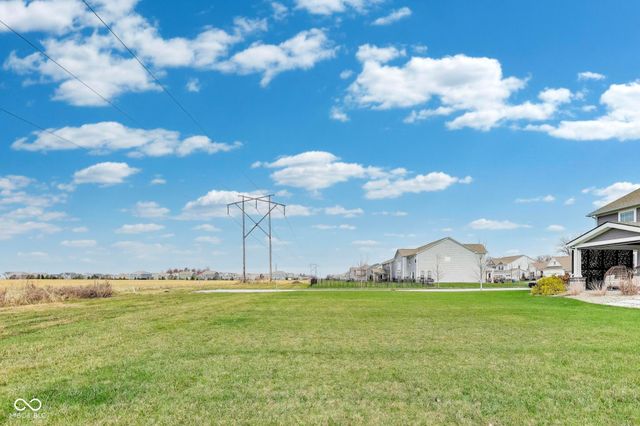 9986 Gallop Lane, Fishers, IN 46040