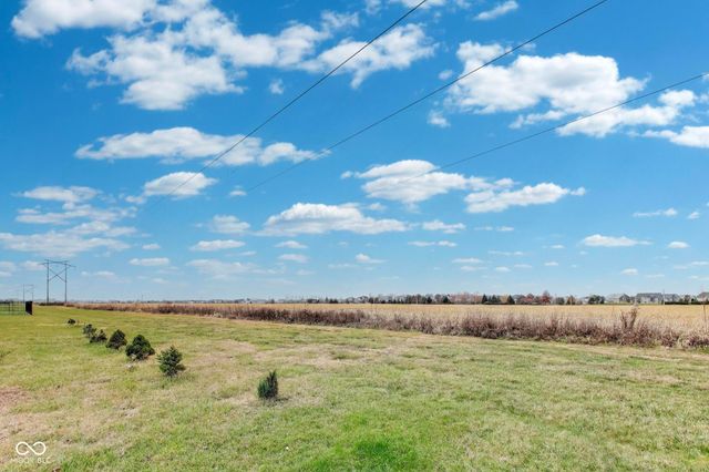 9986 Gallop Lane, Fishers, IN 46040