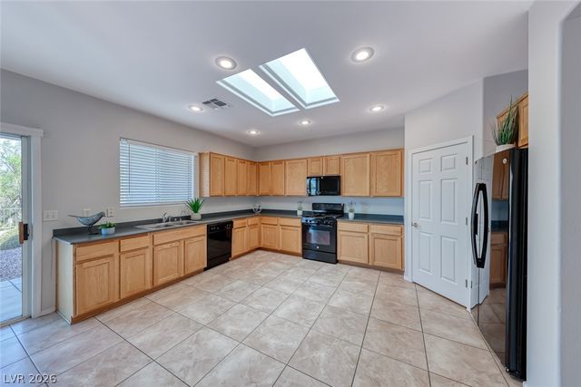2343 Schaeffer Hills Drive, Henderson, NV 89052