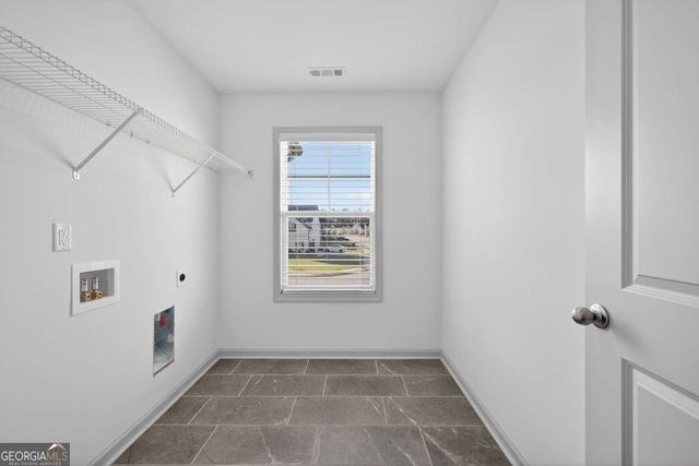 692 Eagles Nest Circle, Auburn, GA 30011