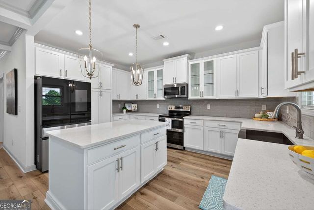 692 Eagles Nest Circle, Auburn, GA 30011