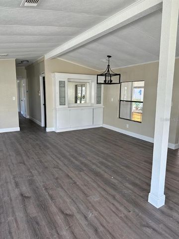 39638 SUNVALLEY DRIVE, Zephyrhills, FL 33542